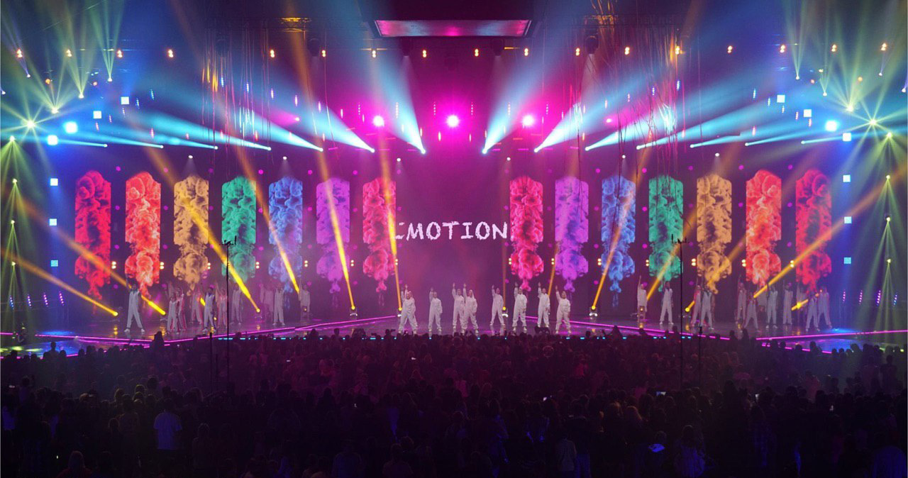 01 EMOTIONS 273